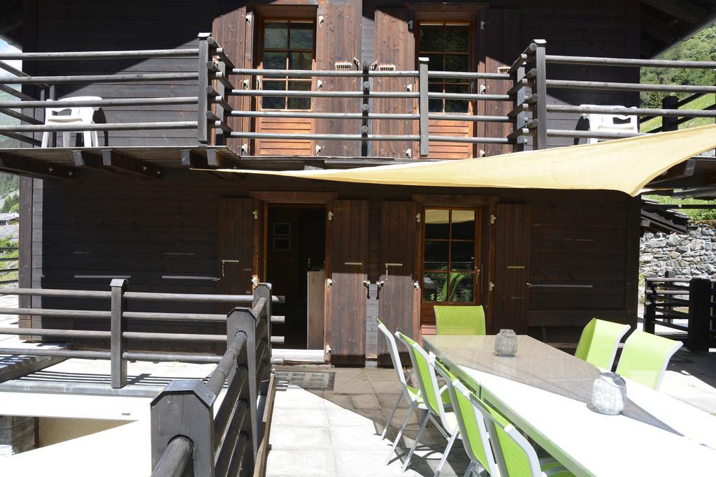Studios Du Valsorey Bourg-Saint-Pierre Exterior photo